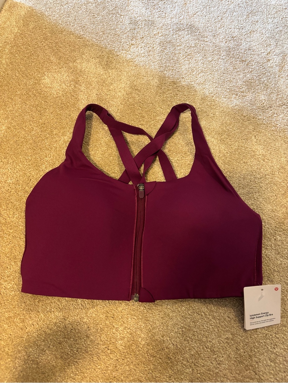 NWT Lululemon High-Support Front-Zip Sports Bra - Magenta Sz 38DD